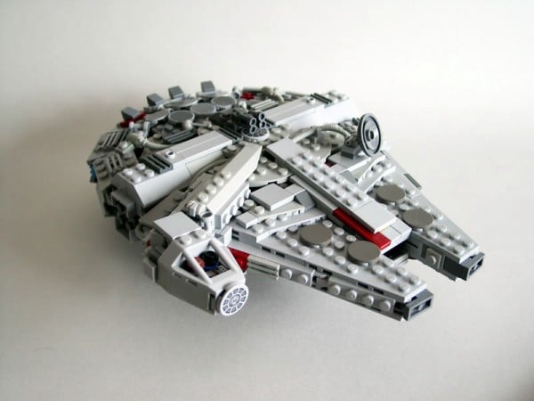 Mini Millennium Falcon par ototoko 