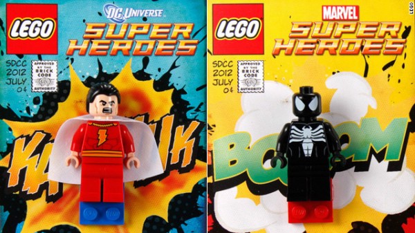 SDCC 2012 - LEGO Super Heroes DC & Marvel Exclusive Minifigs - Shazam & Venom