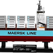 10241 Maersk Line Triple-E Container Ship