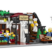 LEGO Creator Expert 10243 Parisian Restaurant