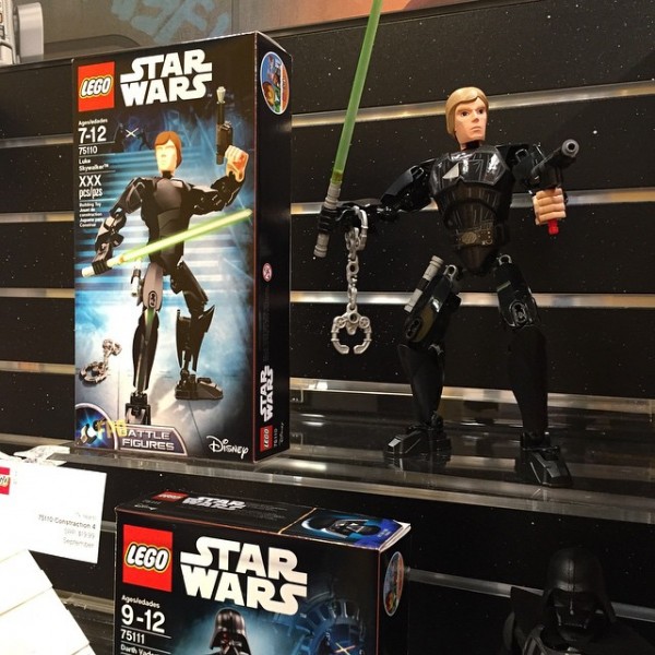 75110 Luke Skywalker