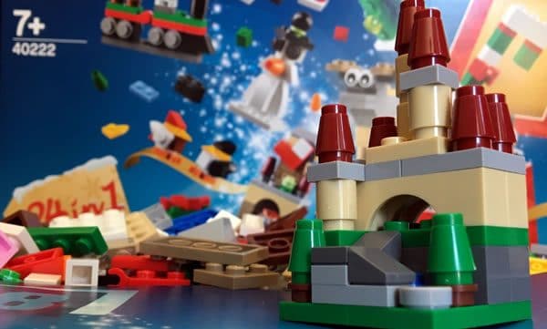 40222 LEGO Christmas Build Up