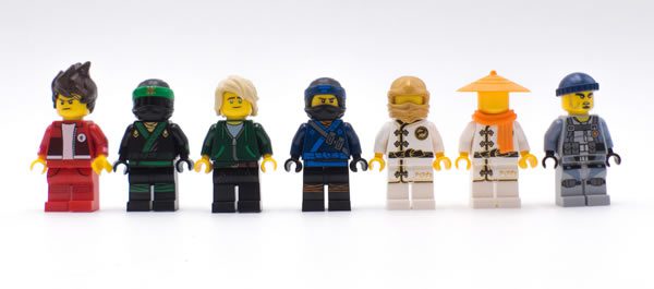 70620 lego ninjago city minifigs