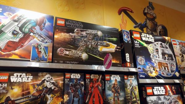 LEGO Star Wars 75181 UCS Y-Wing Starfighter : Premier visuel