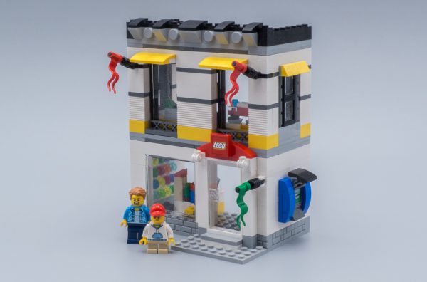 40305 Microscale LEGO Brand Store