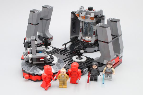 75216 Snoke’s Throne Room