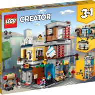 31097 Townhouse and Pet Store