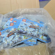 lepin counterfeit lego police intervention shenzen china 12