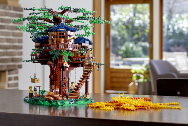 Sur le Shop LEGO : le set LEGO IDEAS 21318 Treehouse est disponible