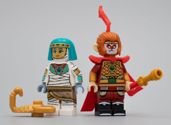 71025 Collectible Minifigures Series 19