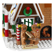 10267 Gingerbread House