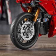 42107 Ducati Panigale V4 R