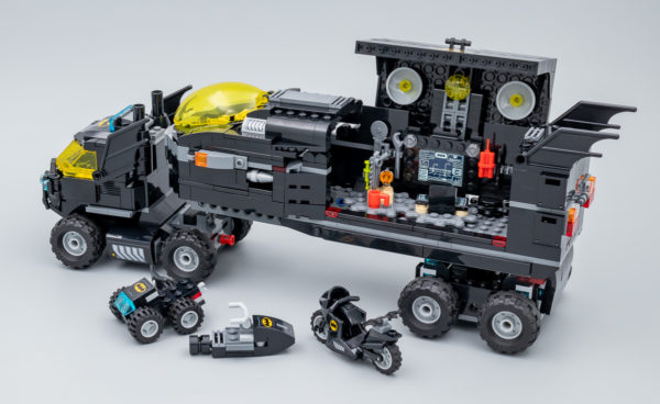 76160 Batman : Mobile Bat-Base