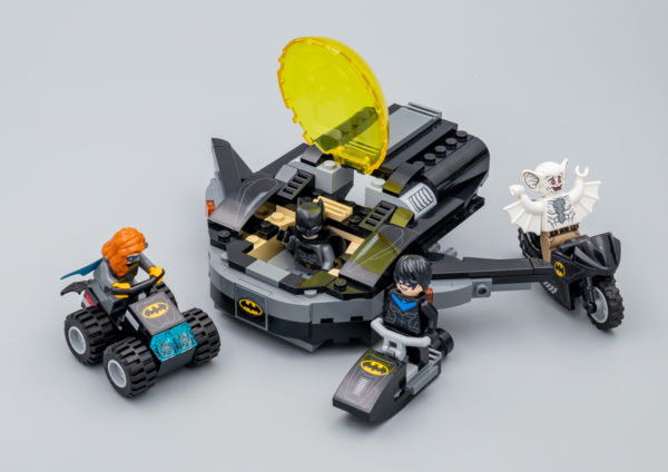 76160 Batman : Mobile Bat-Base