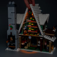 10275 Elf Club House