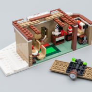 10275 Elf Club House