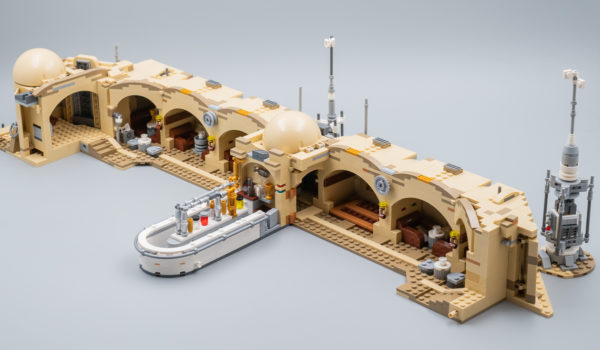 75290 Mos Eisley Cantina