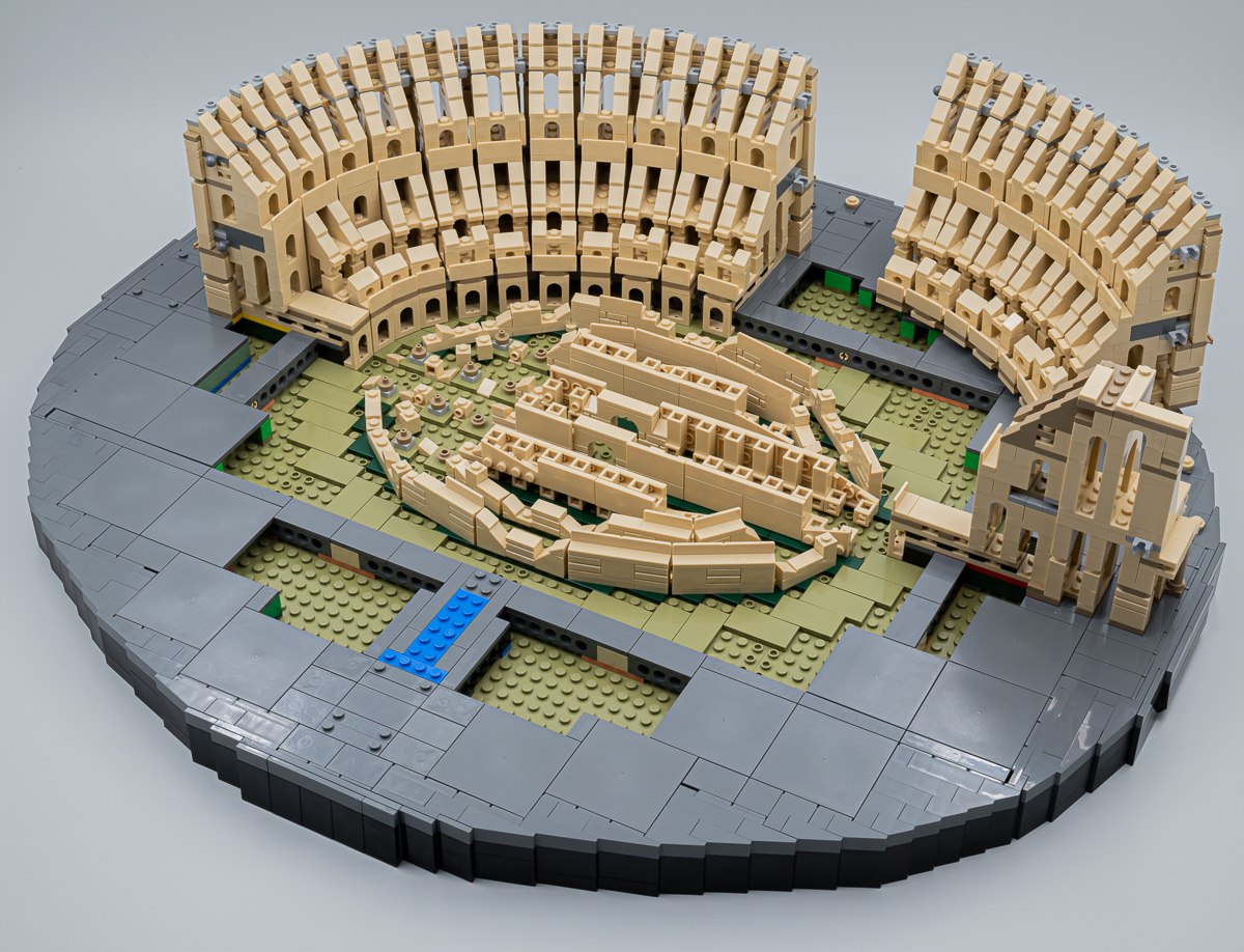 LEGO 10276 Colosseum : le plus gros set Lego arrive ! – Ce que pensent les  hommes
