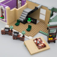 LEGO Modular Buildings Collection 10278 Police Station