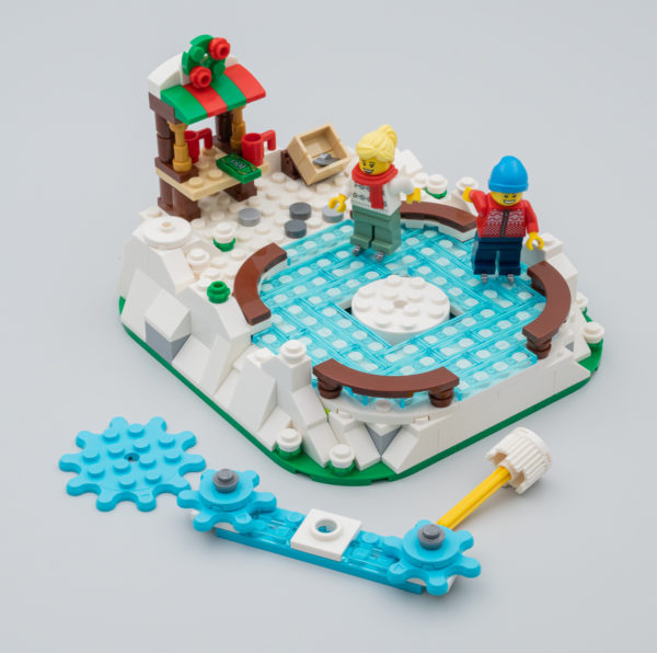 LEGO 40416 Ice Skating Rink Limited Edition