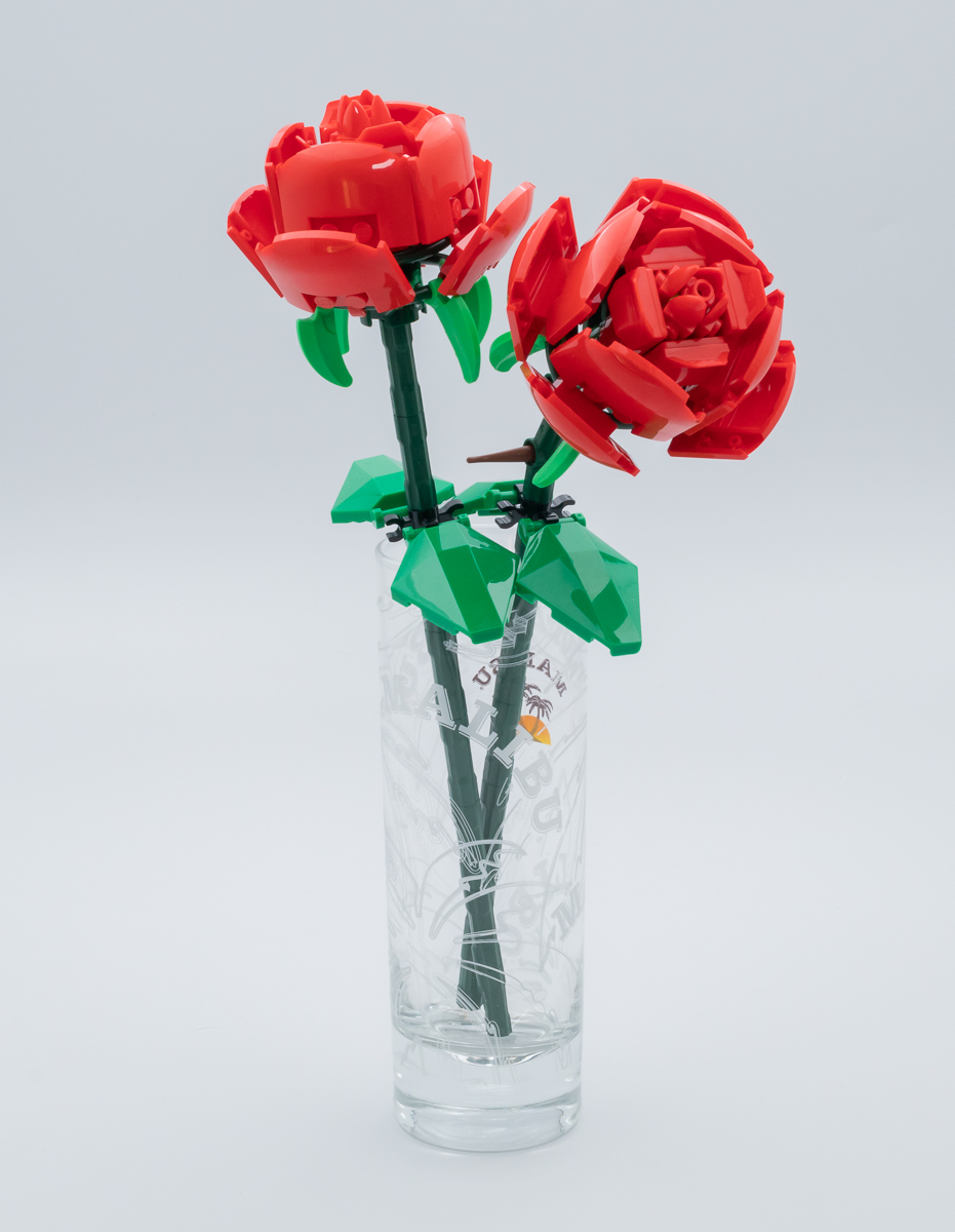 Tulips & Roses: LEGO Flower Sets (#40461 & #40460) Review - Toy  Photographers