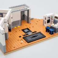 lego ideas 21328 seinfeld 4