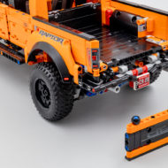 42126 lego technic ford f150 raptor 10