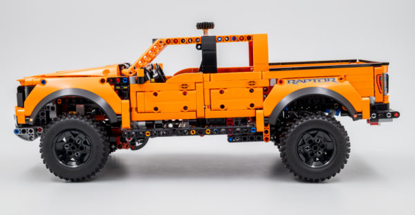 42126 lego technic ford f150 raptor 6