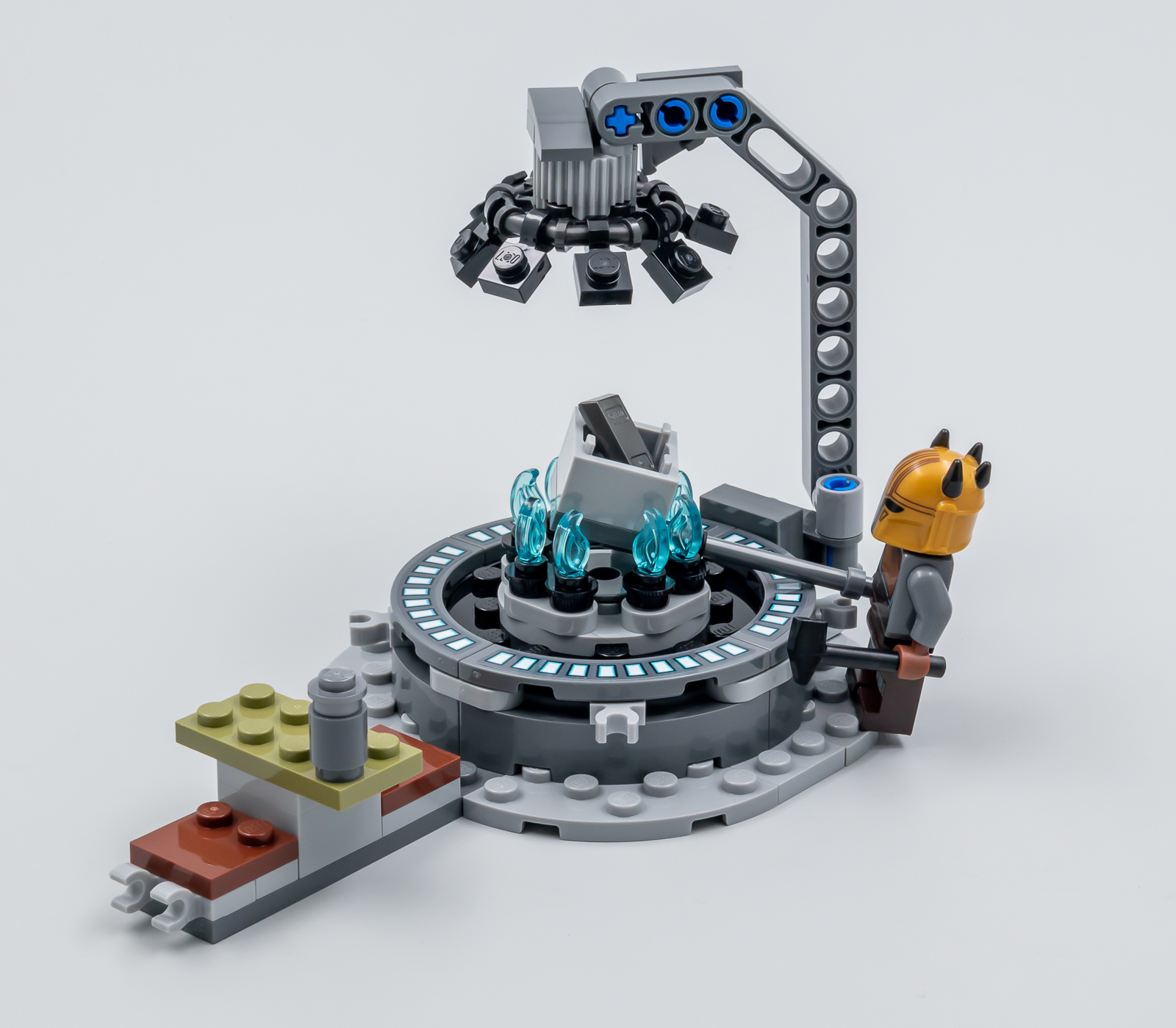 LEGO 75319 Star Wars The Mandalorian The Armorer's Mandalorian