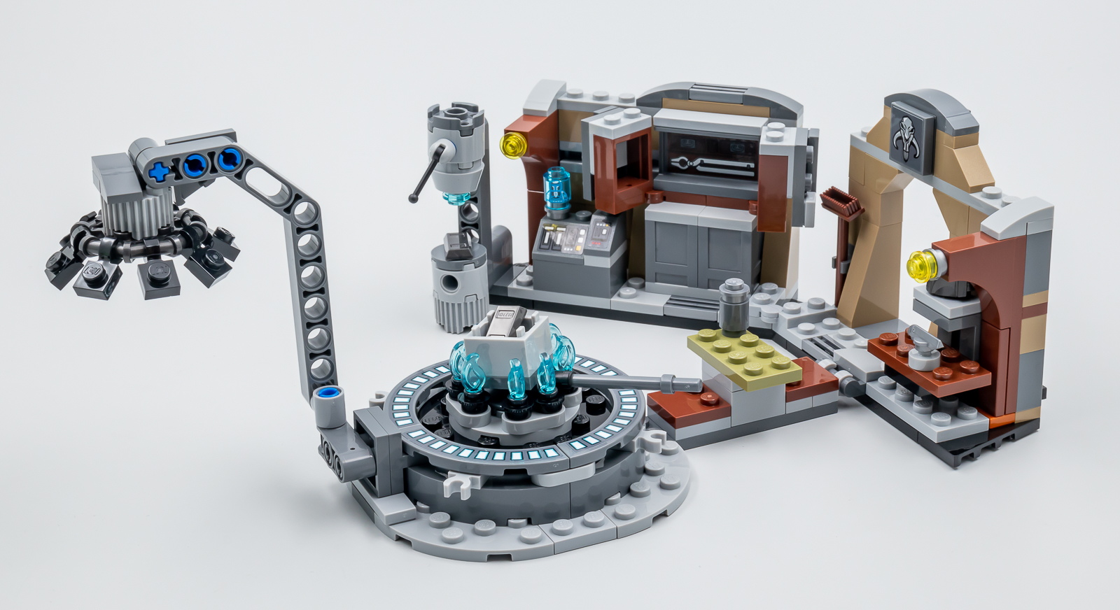 Zoom LEGO Star Wars : toutes les minifigs avec des armures mandaloriennes  sorties en 2021 - HelloBricks