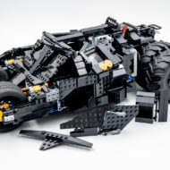 76240 lego dc comics batman matmobile tumbler 10