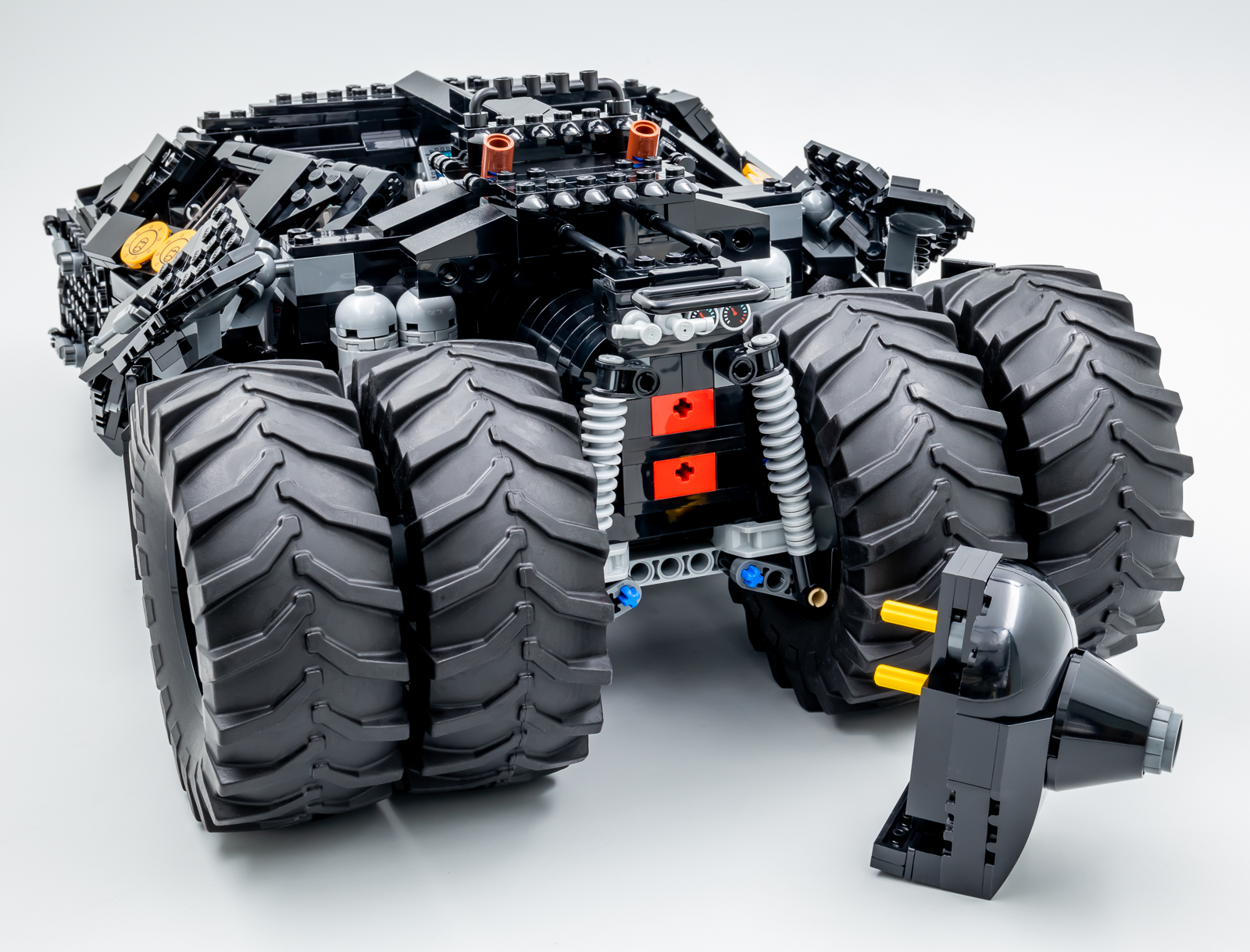 LEGO Batman Test du 76240 Batmobile Tumbler : bonjour de 2014