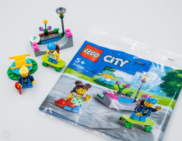 30588 lego city kids playground 5