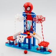 10784 lego marvel spider man webqauerters hangout 5