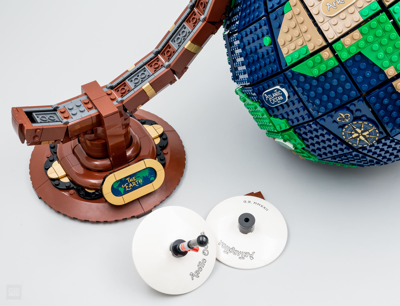 LEGO Ideas The Globe presentato ufficialmente: data d'uscita e prezzo