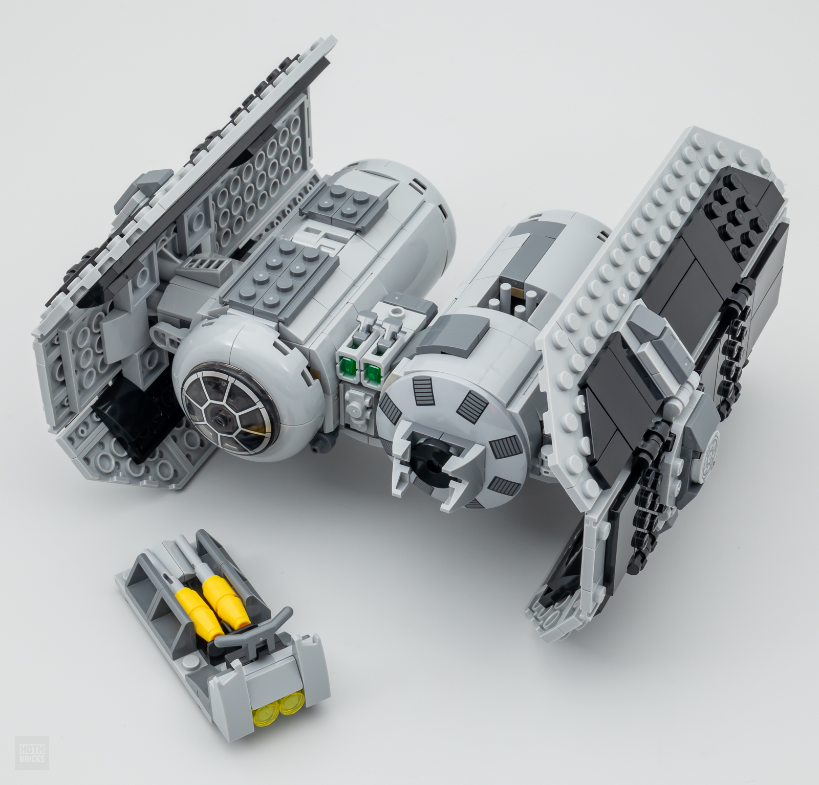 MOC-01  Je vous présente mes supports pour Tie, X-Wing et Y-wing de la  gamme LEGO® Star Wars 