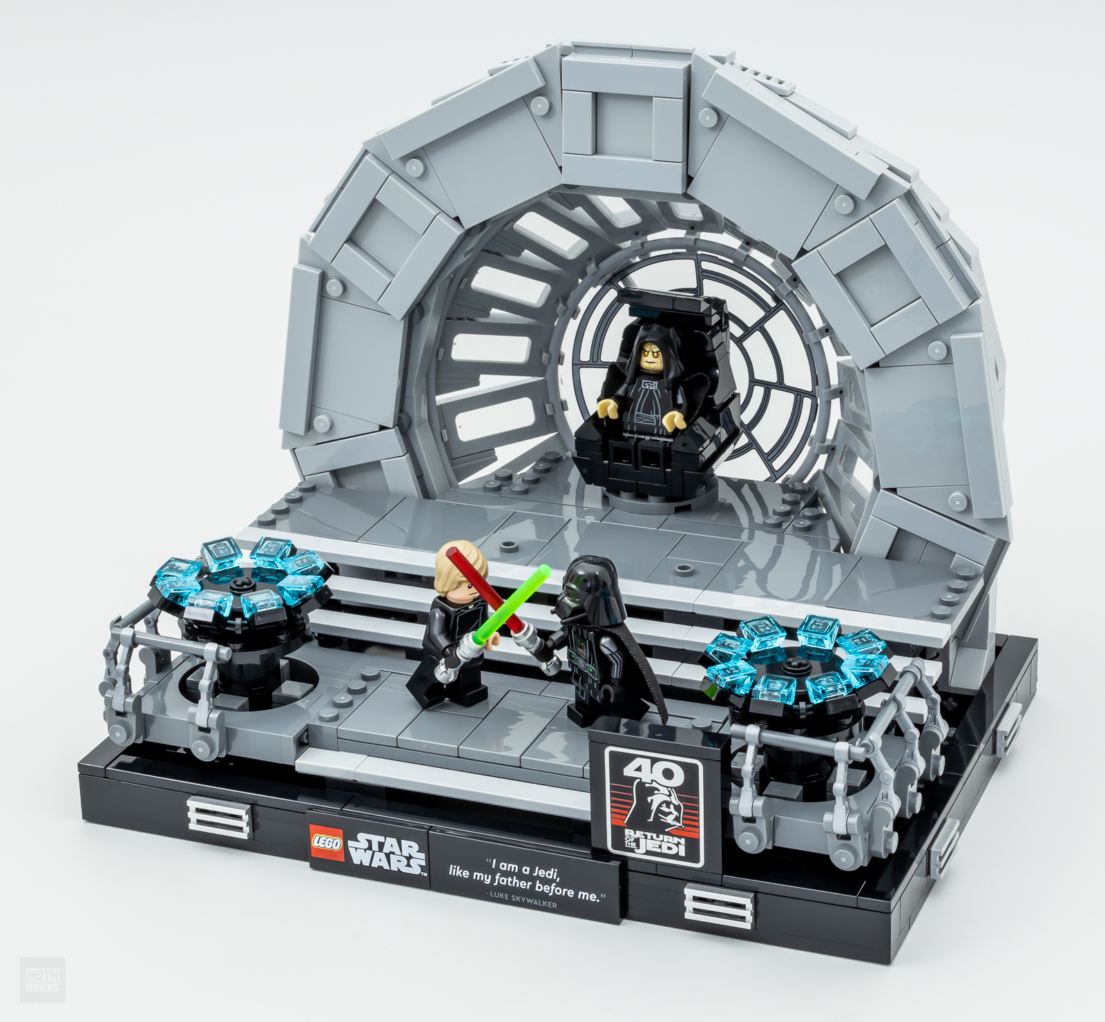 New Lego Star Wars Diorama sets are slices of the films brought to