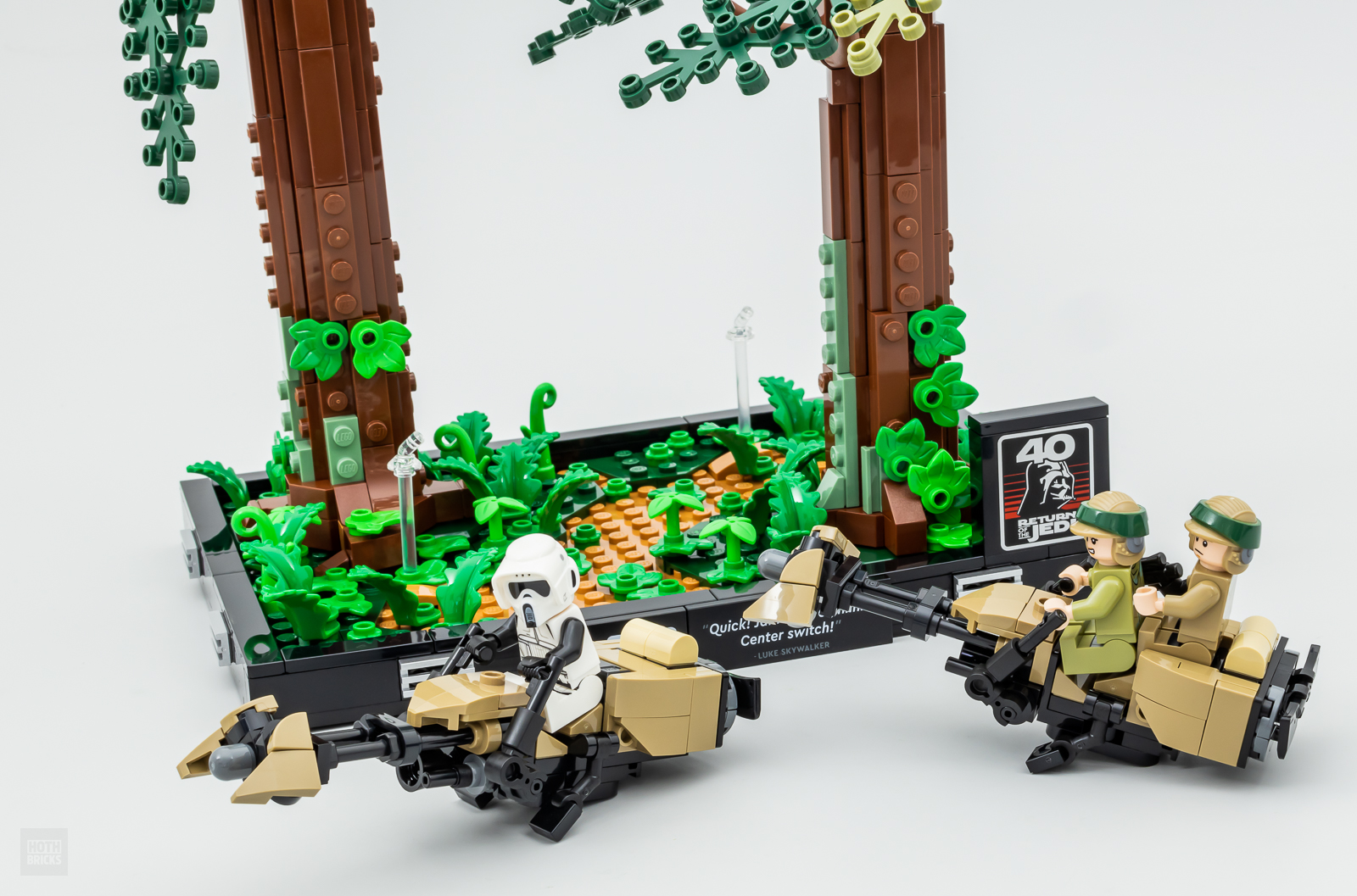 ▻ Review : LEGO Wars 75353 Endor Chase - BRICKS