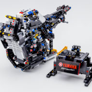 42159 lego technic yamaha mt 10sp 4 4