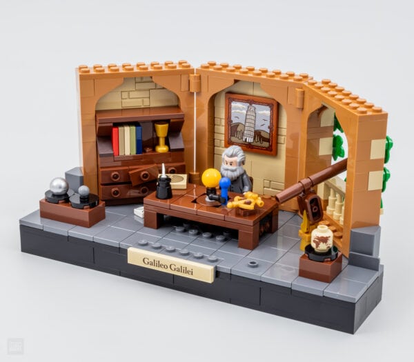 lego 40595 tribute galileo galilei gwp 2023 1