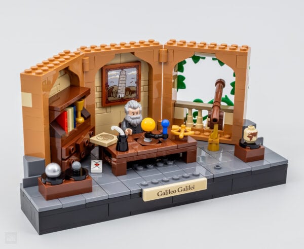 lego 40595 tribute galileo galilei gwp 2023 5