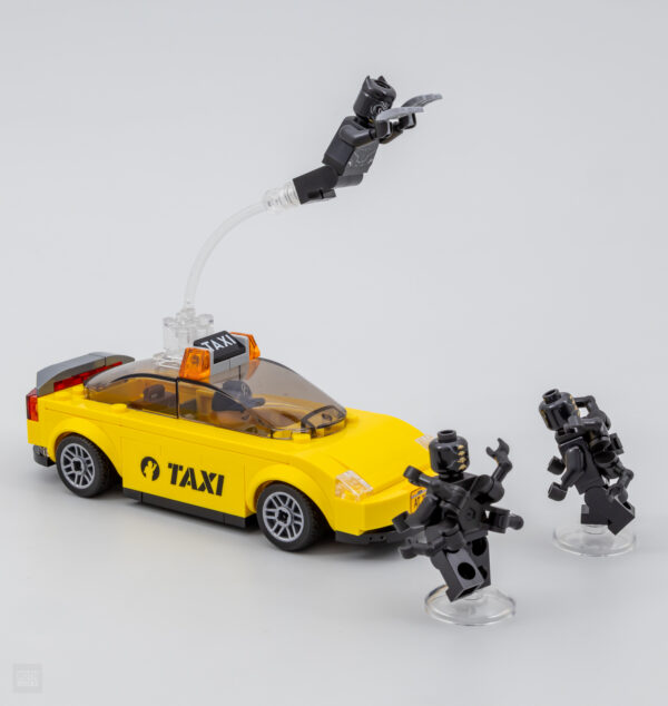 5008076 lego marvel taxi gwp 2023 7