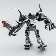 76276 lego marvel venom mech armour vs miles morales 4