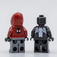 76276 lego marvel venom mech armour vs miles morales 6