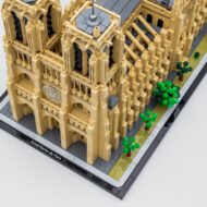 21061 lego architecture notre dame de paris 17