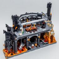 lego icons lord rings 10333 barad dur 6