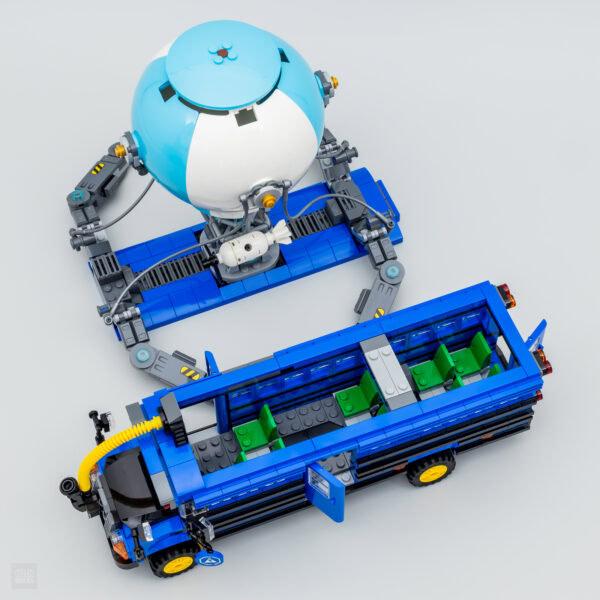 lkego fortnite 77073 battle bus 7