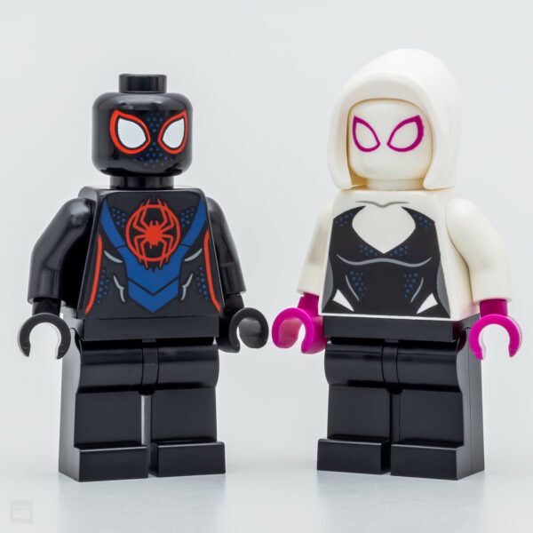 76311 lego marvel miles morales vs the spot review 5