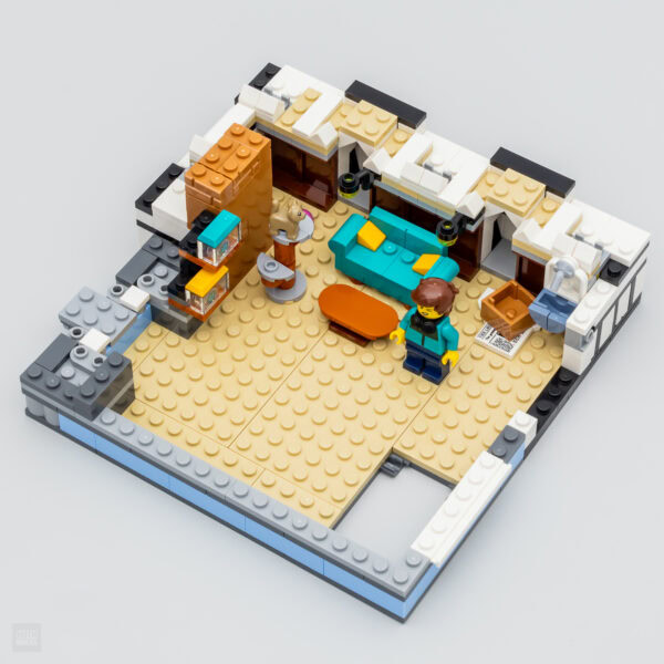 lego icons modular 10350 tudor corner 11