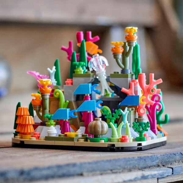40783 lego limited edition gwp coral reef diorama 1